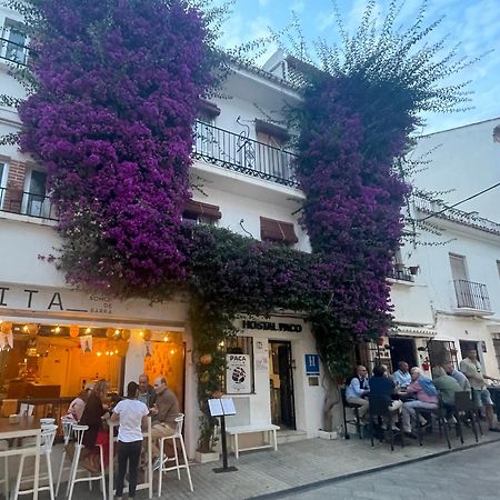 Hostal Paco Marbella Esterno foto