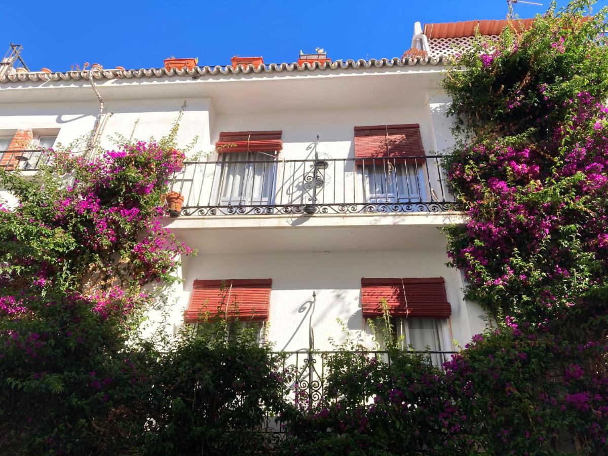 Hostal Paco Marbella Esterno foto