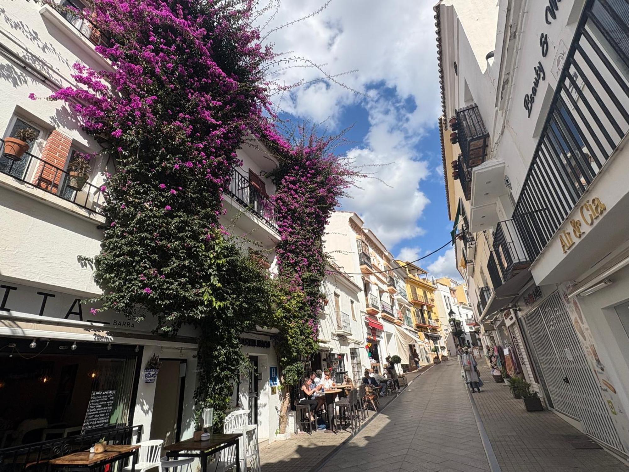 Hostal Paco Marbella Esterno foto